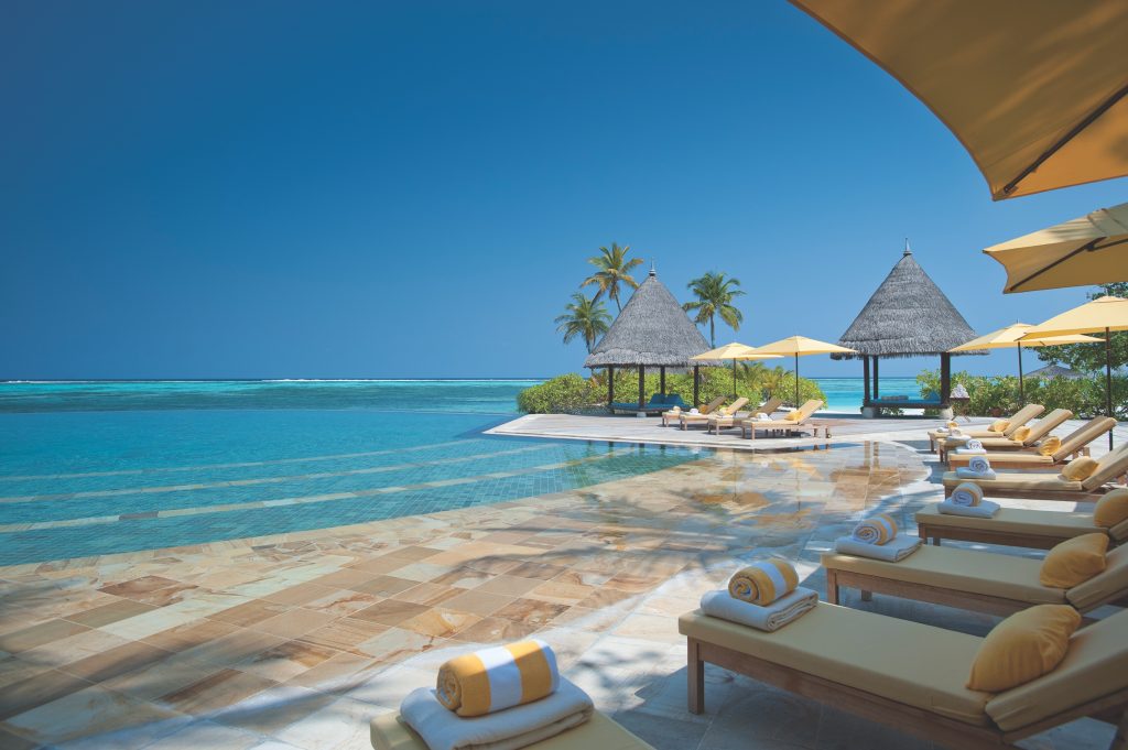 Luksuriøst familiehotel Four Seasons Maldiverne
